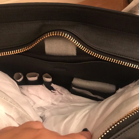 For working women! Functional black bag w/ straps - Picture 4 of 6